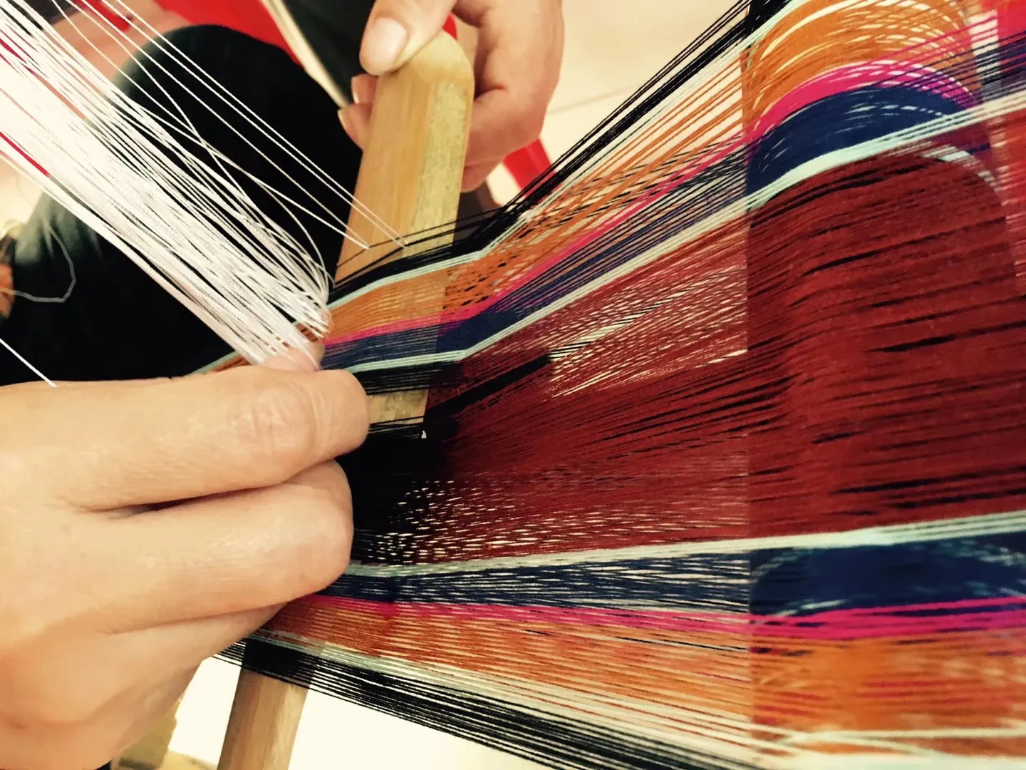 Dong Brocade Artisan Threading