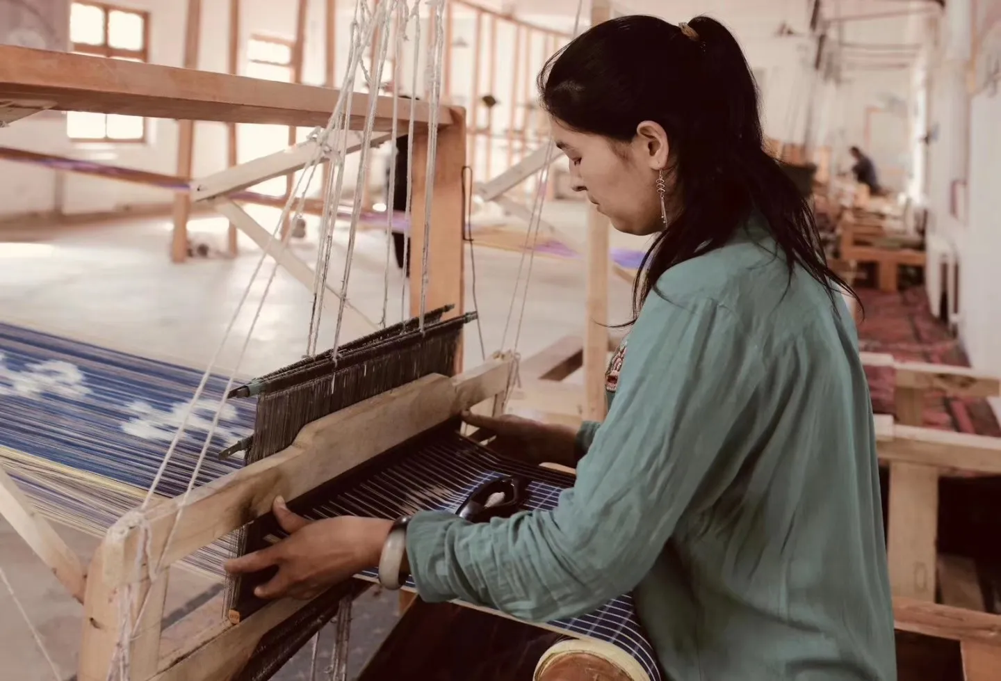 Weaving Threads